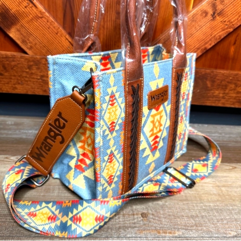 Wrangler Blue Southwestern Aztec Print Small Tote Crossbody